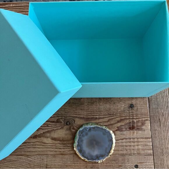 Auth. Tiffany & Co.® Presentation/Gift box - Picture 2 of 3